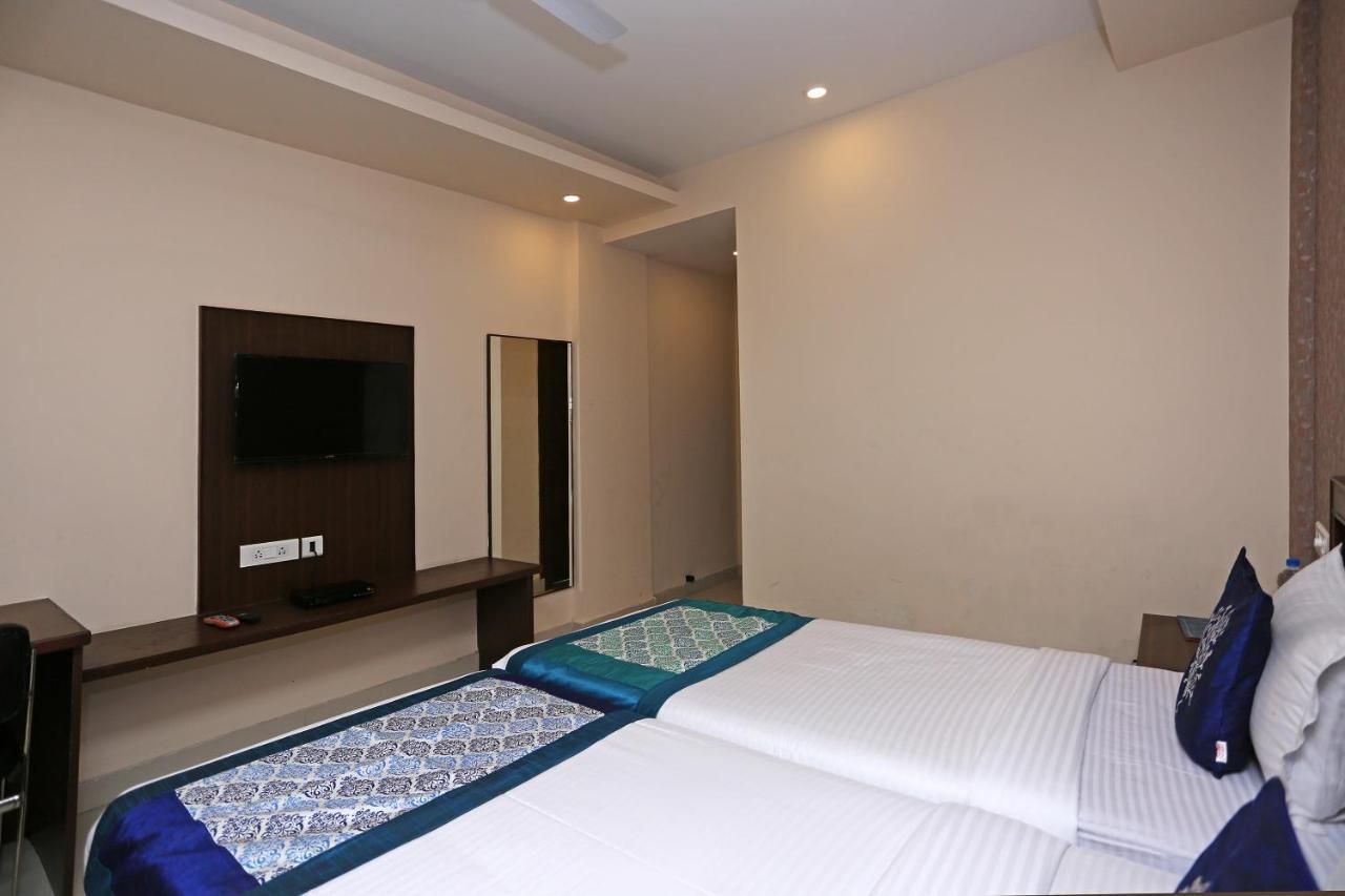 Hotel Railview Bhubaneswar Exterior foto