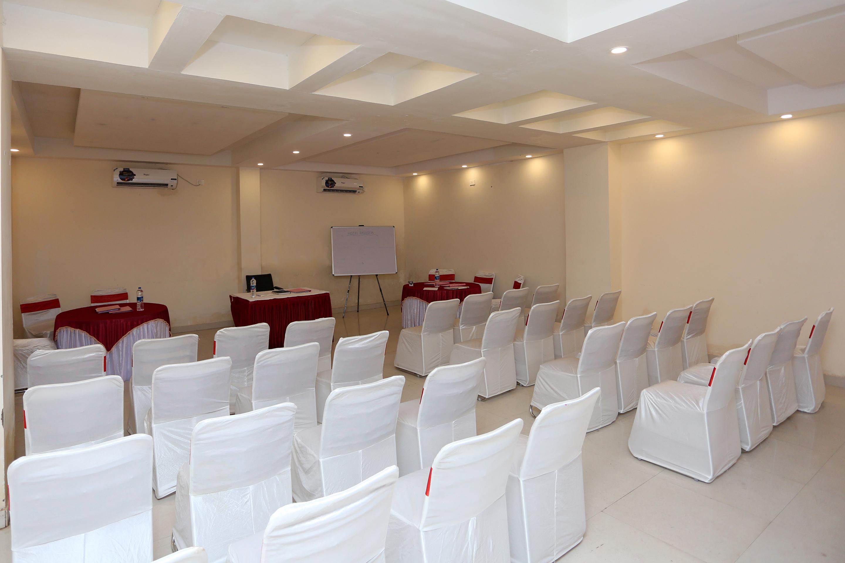 Hotel Railview Bhubaneswar Exterior foto
